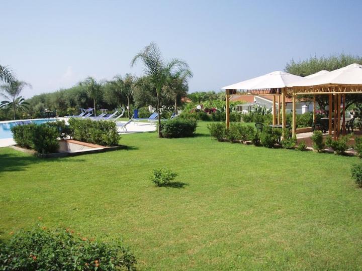 Delta Club Residence Capo Vaticano Buitenkant foto