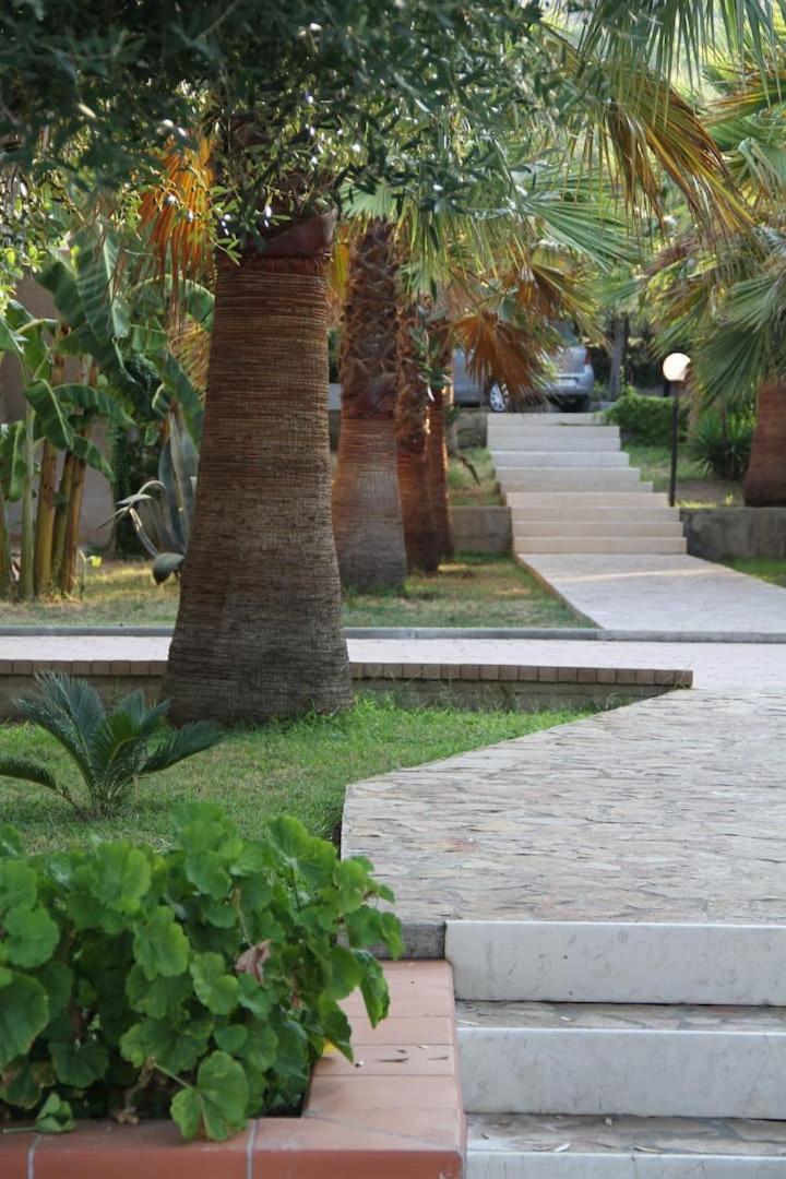 Delta Club Residence Capo Vaticano Buitenkant foto